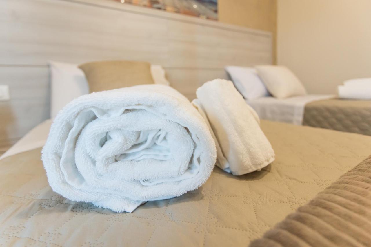 Oasi Perla Del Mare Rooms Aci Castello Dış mekan fotoğraf