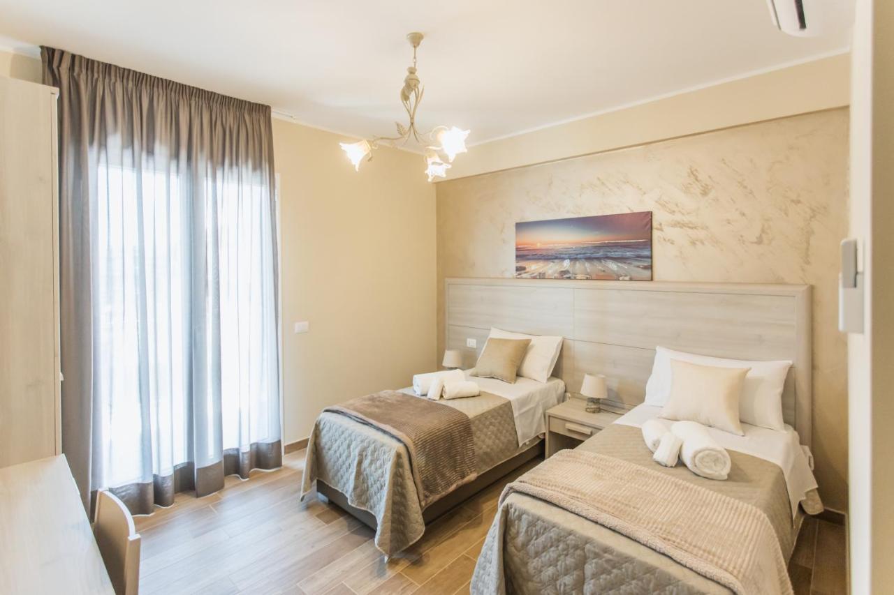Oasi Perla Del Mare Rooms Aci Castello Dış mekan fotoğraf